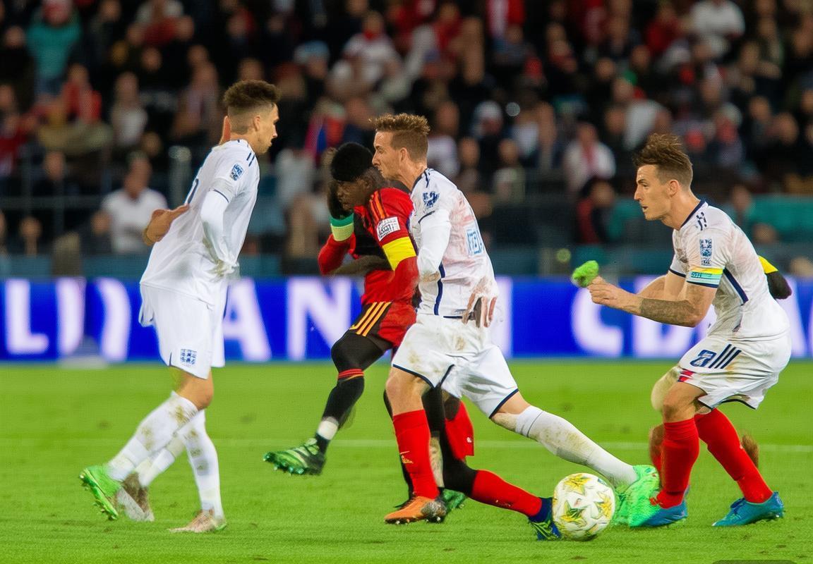 西甲皇马成英超欧冠苦主：欧战格局下的挑战与压制